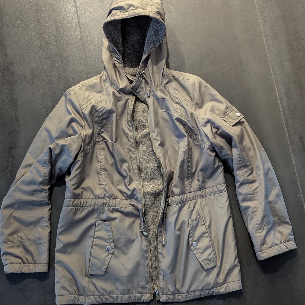 Hooded Reversible Lightweight Jacket Olive Green Size M/L